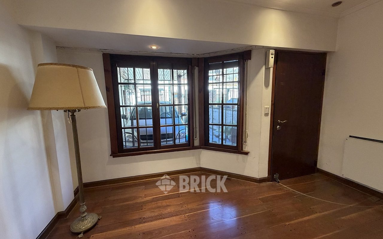 MERCADER, EMIR al 4300 Piso PB 1