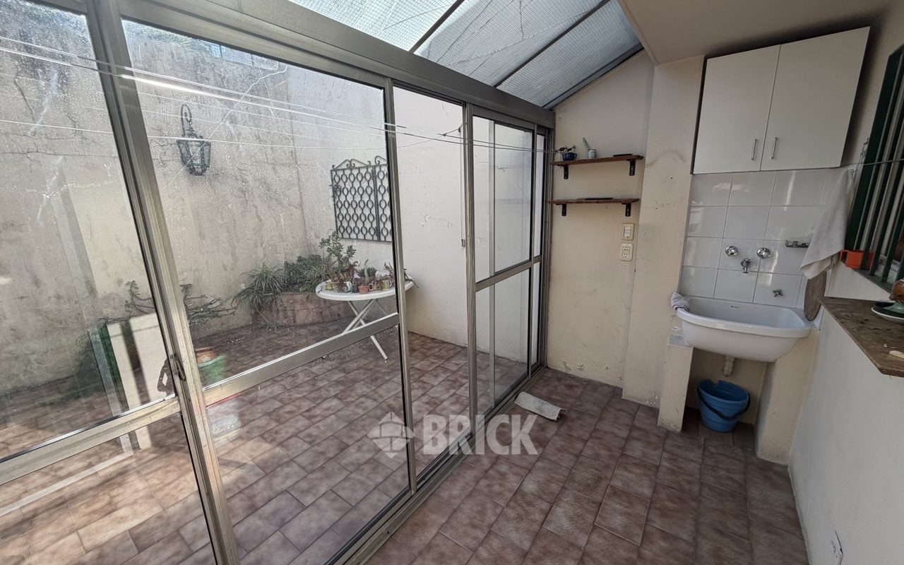 MERCADER, EMIR al 4300 Piso PB 11