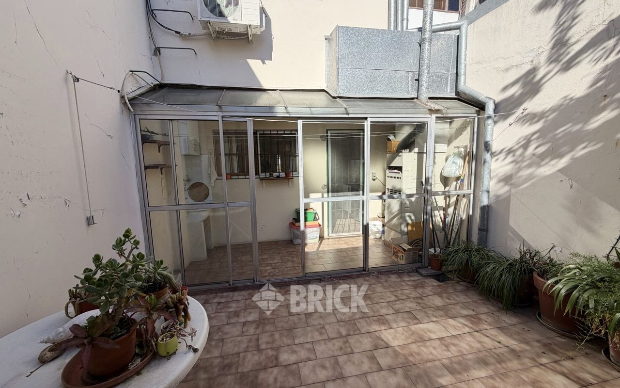 MERCADER, EMIR al 4300 Piso PB 14