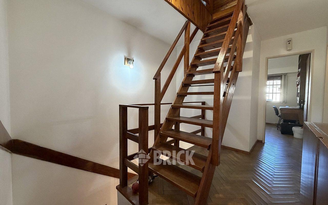 MERCADER, EMIR al 4300 Piso PB 16