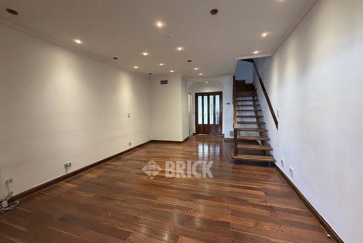MERCADER, EMIR al 4300 Piso PB 4
