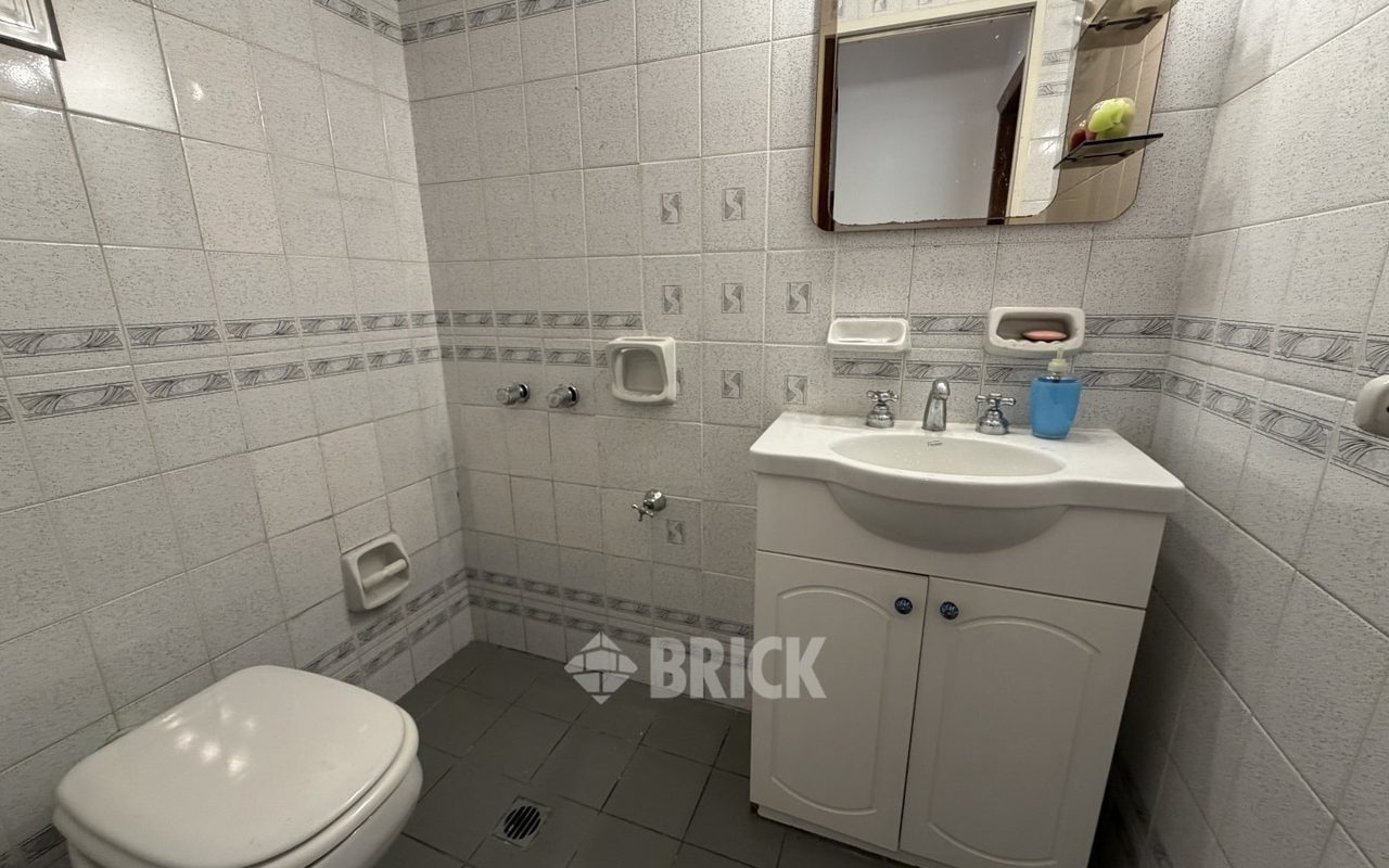 MERCADER, EMIR al 4300 Piso PB 6