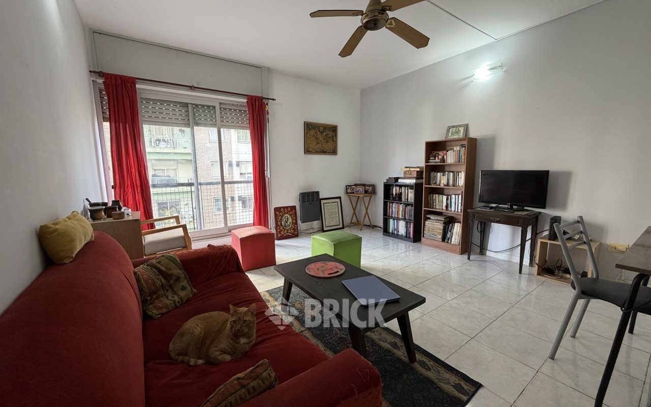 HUMBERTO 1° al 2900 Piso 4 1