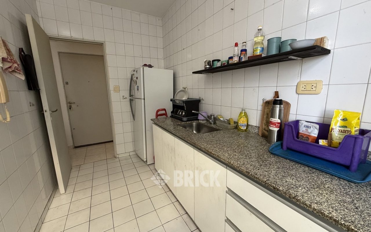 HUMBERTO 1° al 2900 Piso 4 20