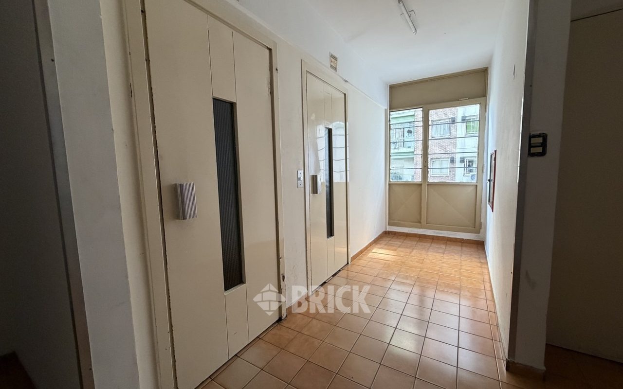 HUMBERTO 1° al 2900 Piso 4 21