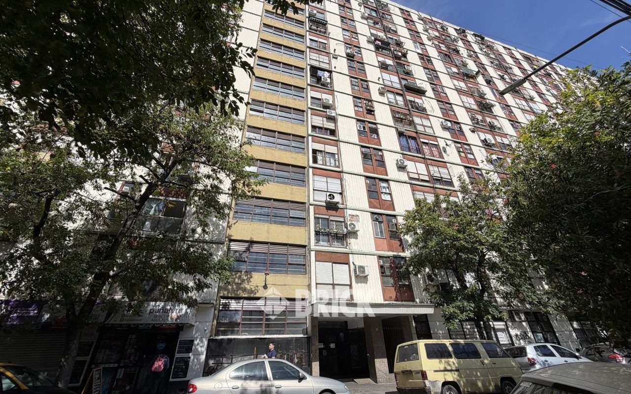 HUMBERTO 1° al 2900 Piso 4 25