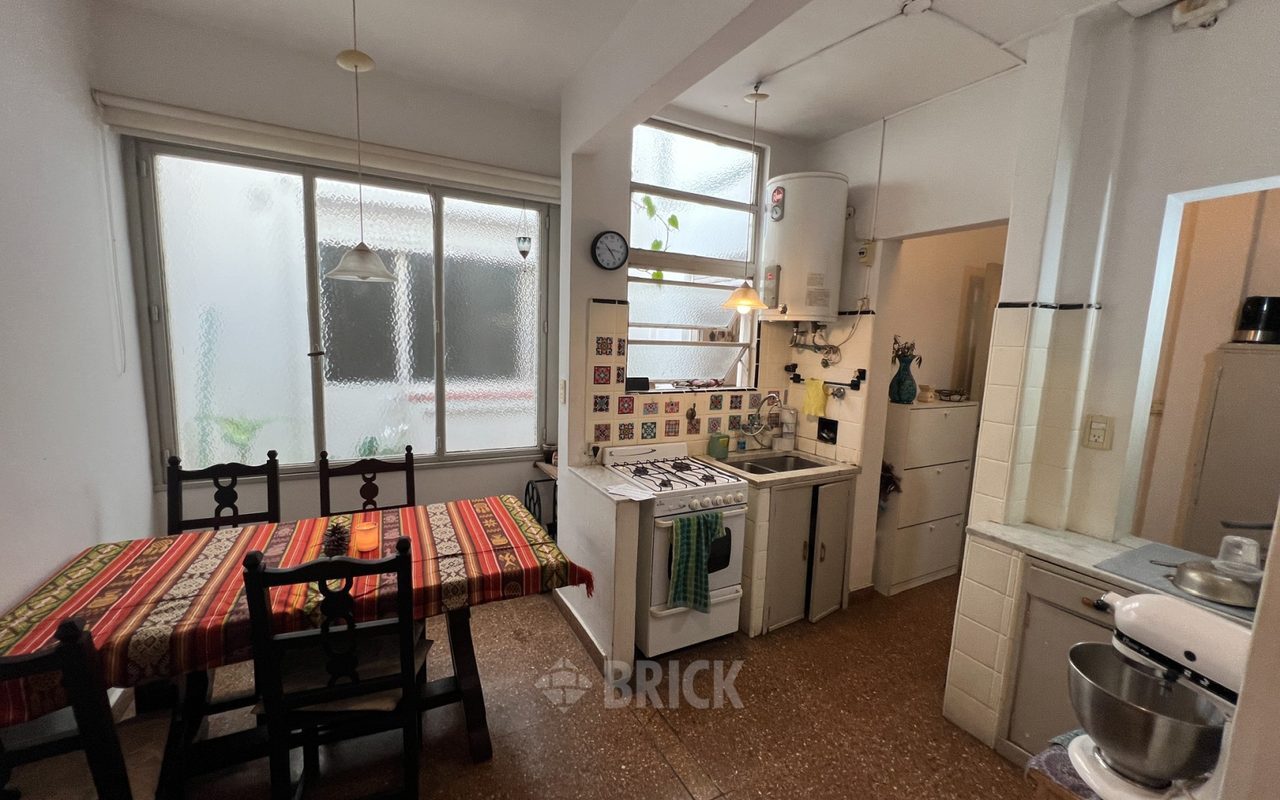 MORENO al 3300 Piso PB 17