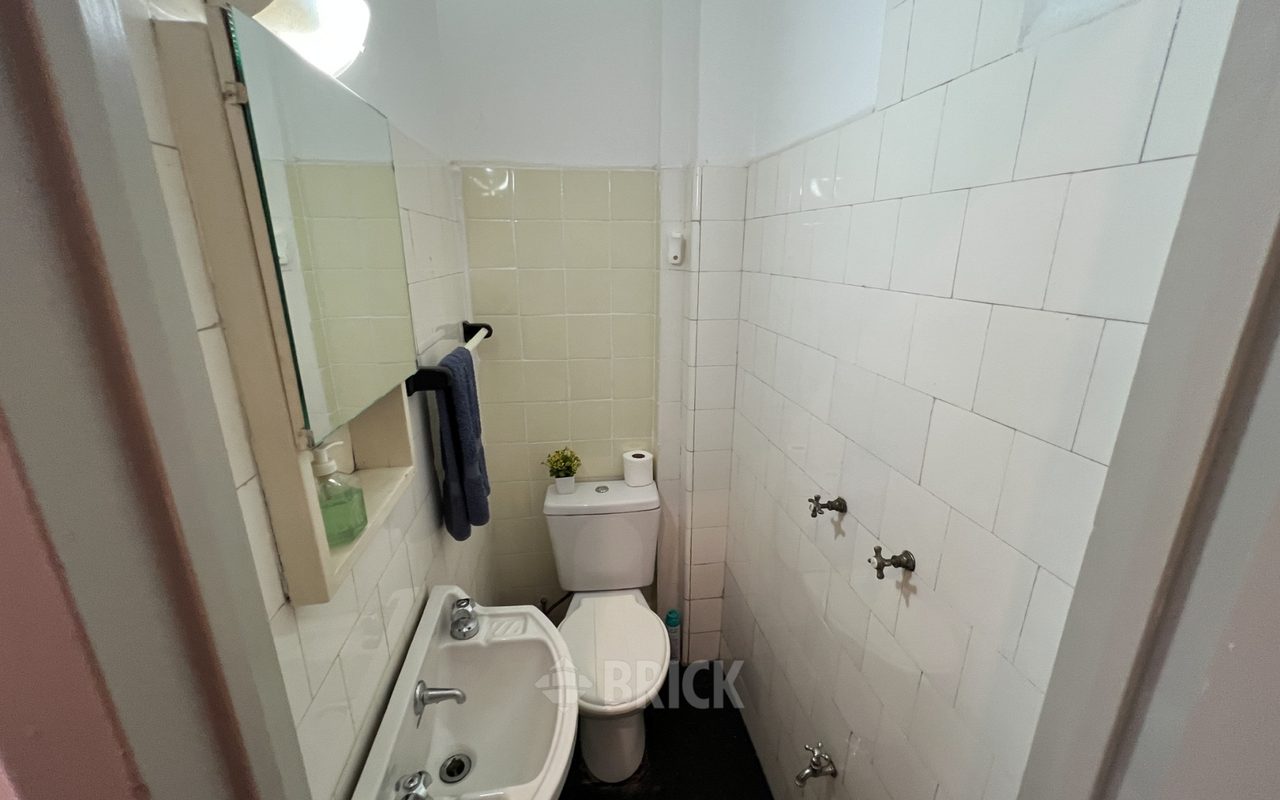 MORENO al 3300 Piso PB 19