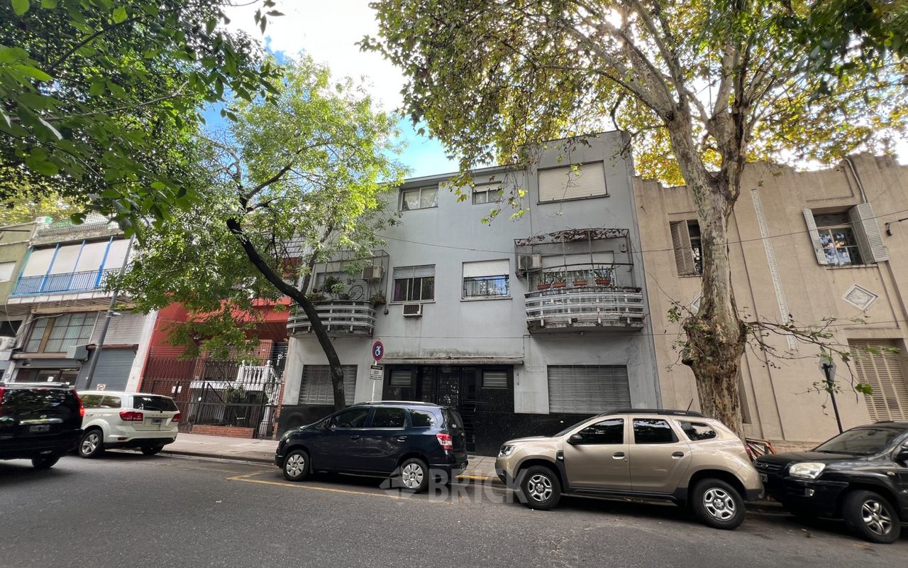 MORENO al 3300 Piso PB 22