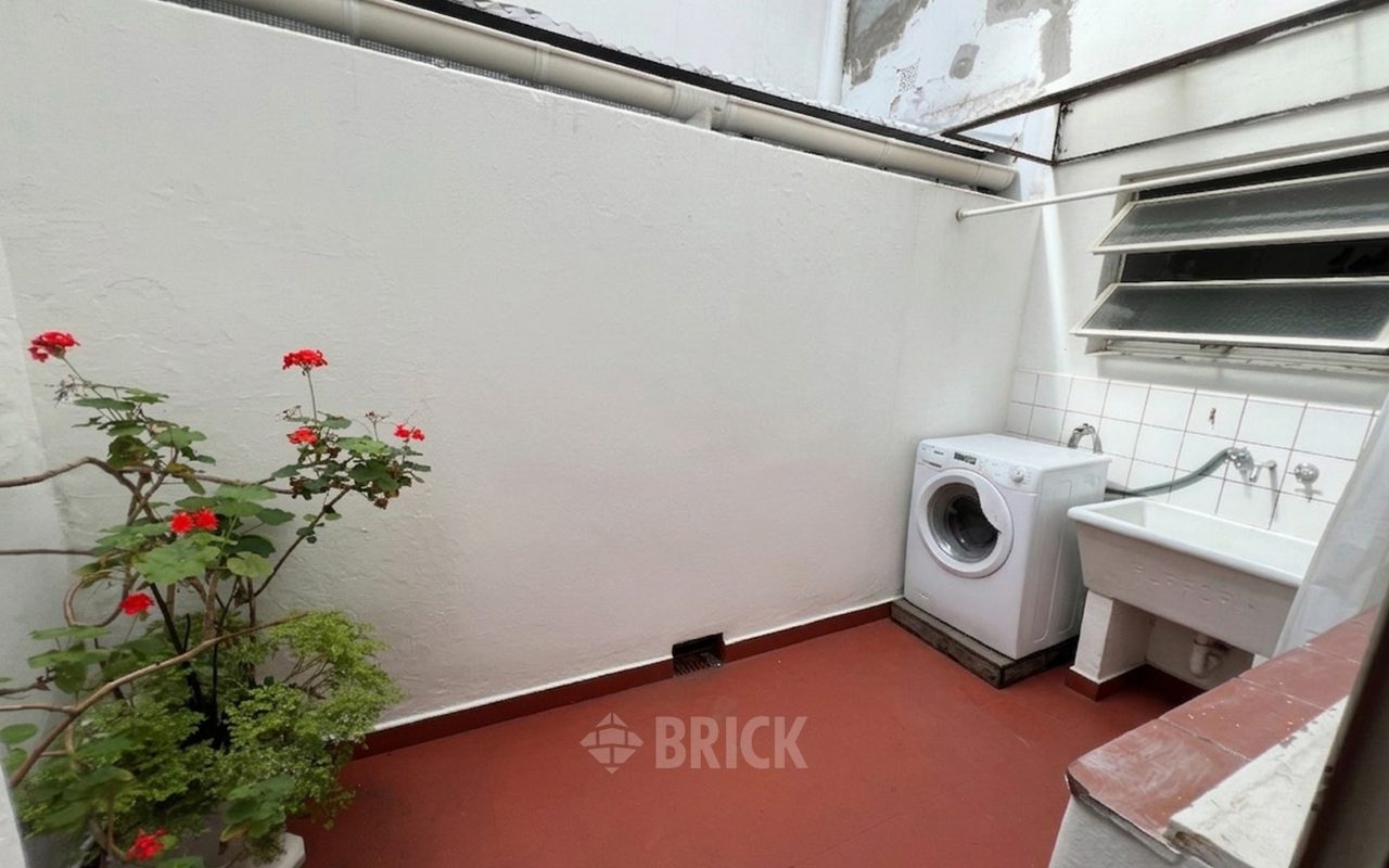 MORENO al 3300 Piso PB 9