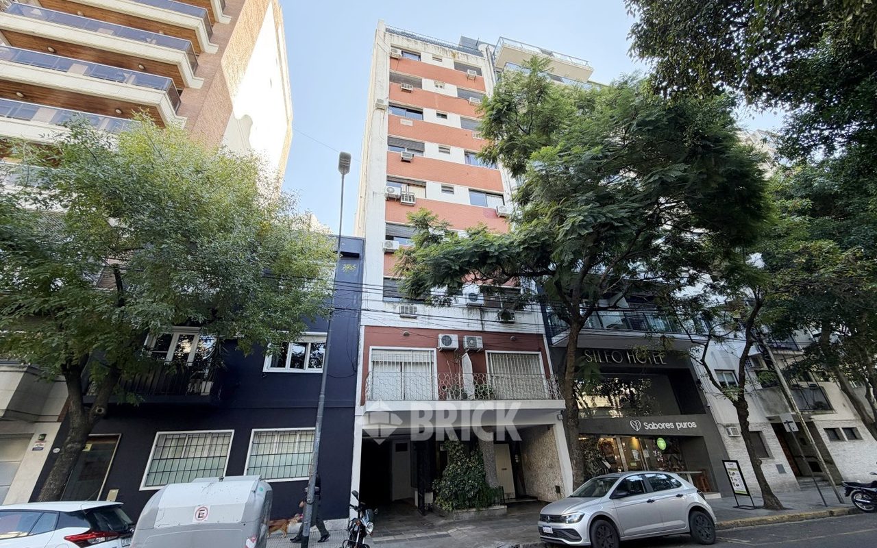 AZCUENAGA al 1900 Piso 8 18