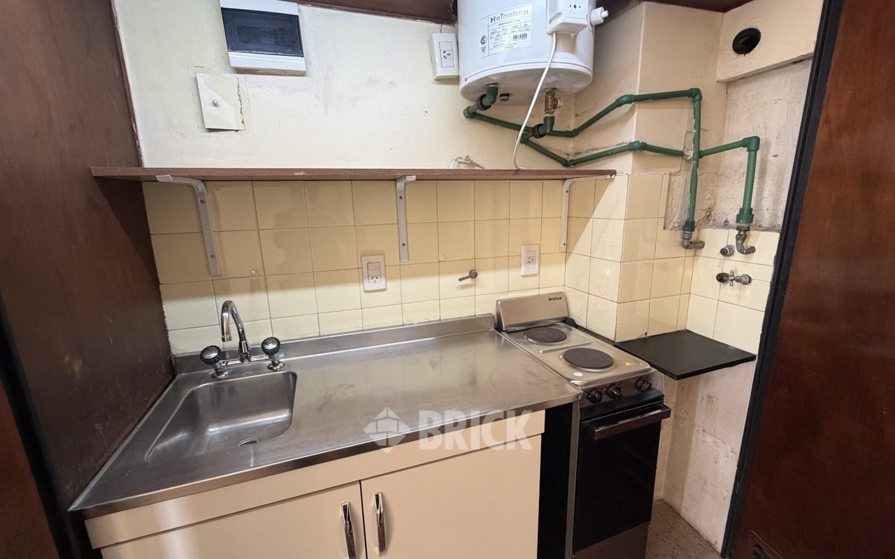 AZCUENAGA al 1900 Piso 8 9