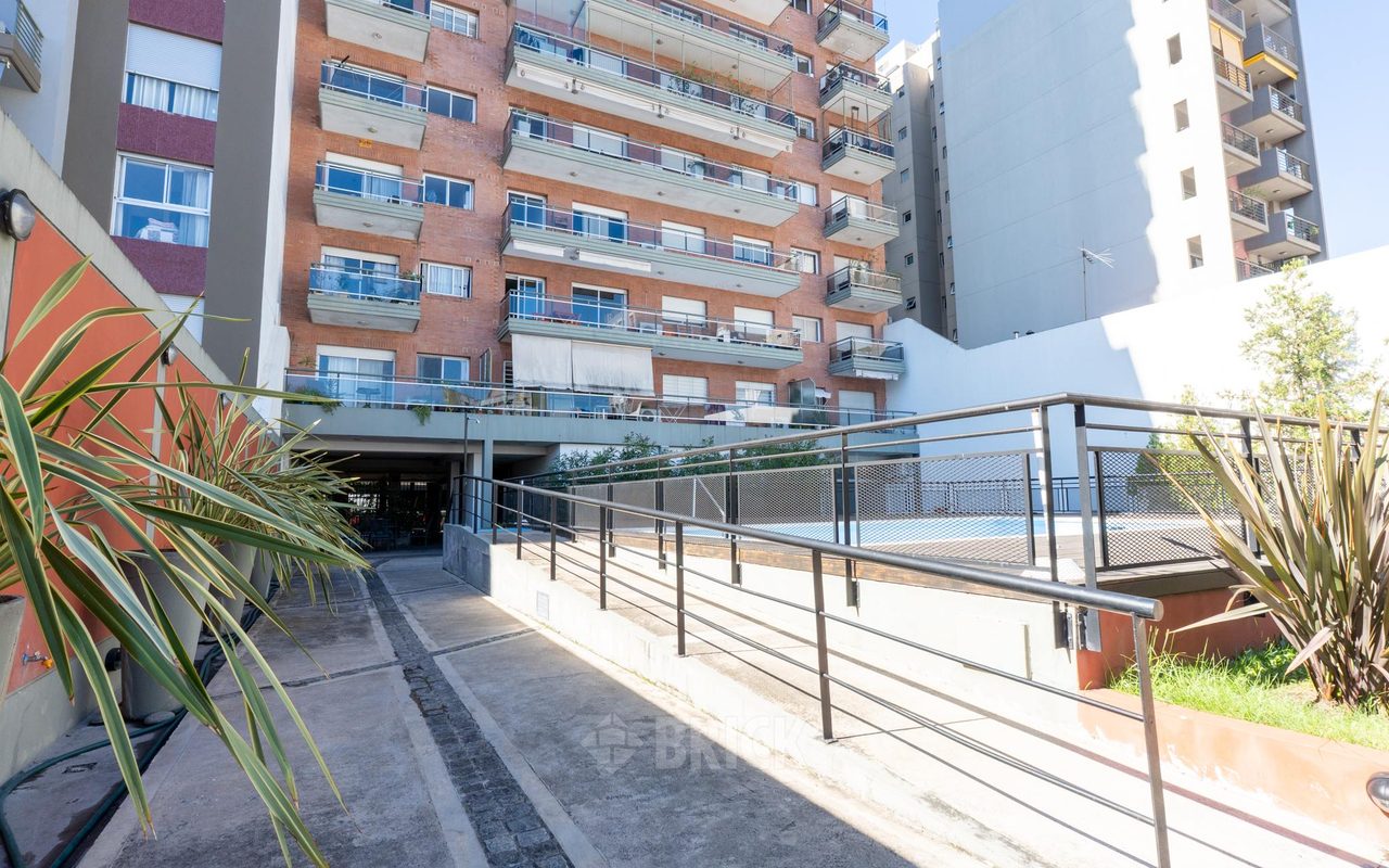 ALVAREZ, DONATO, T. GRAL. al 200 Piso 7 21