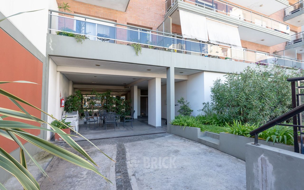 ALVAREZ, DONATO, T. GRAL. al 200 Piso 7 22