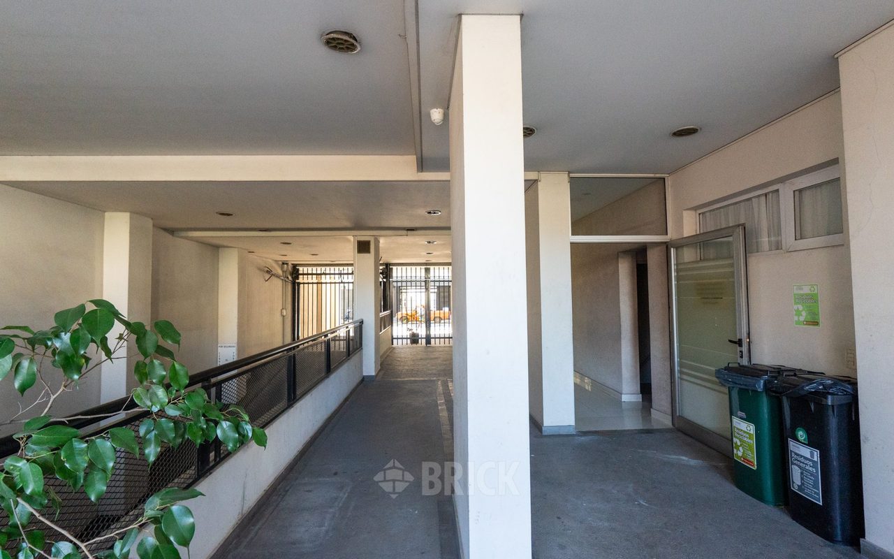 ALVAREZ, DONATO, T. GRAL. al 200 Piso 7 23