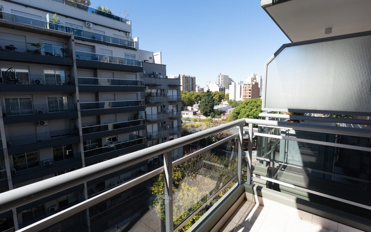 ALVAREZ, DONATO, T. GRAL. al 200 Piso 7 6