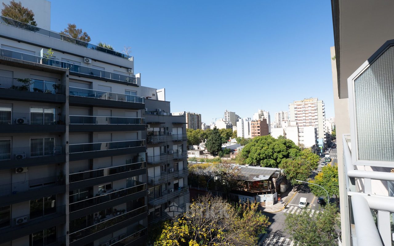 ALVAREZ, DONATO, T. GRAL. al 200 Piso 7 7