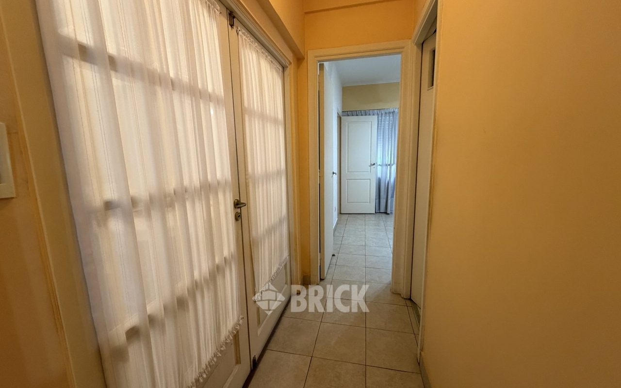 MAIPU al 700 Piso 8 10