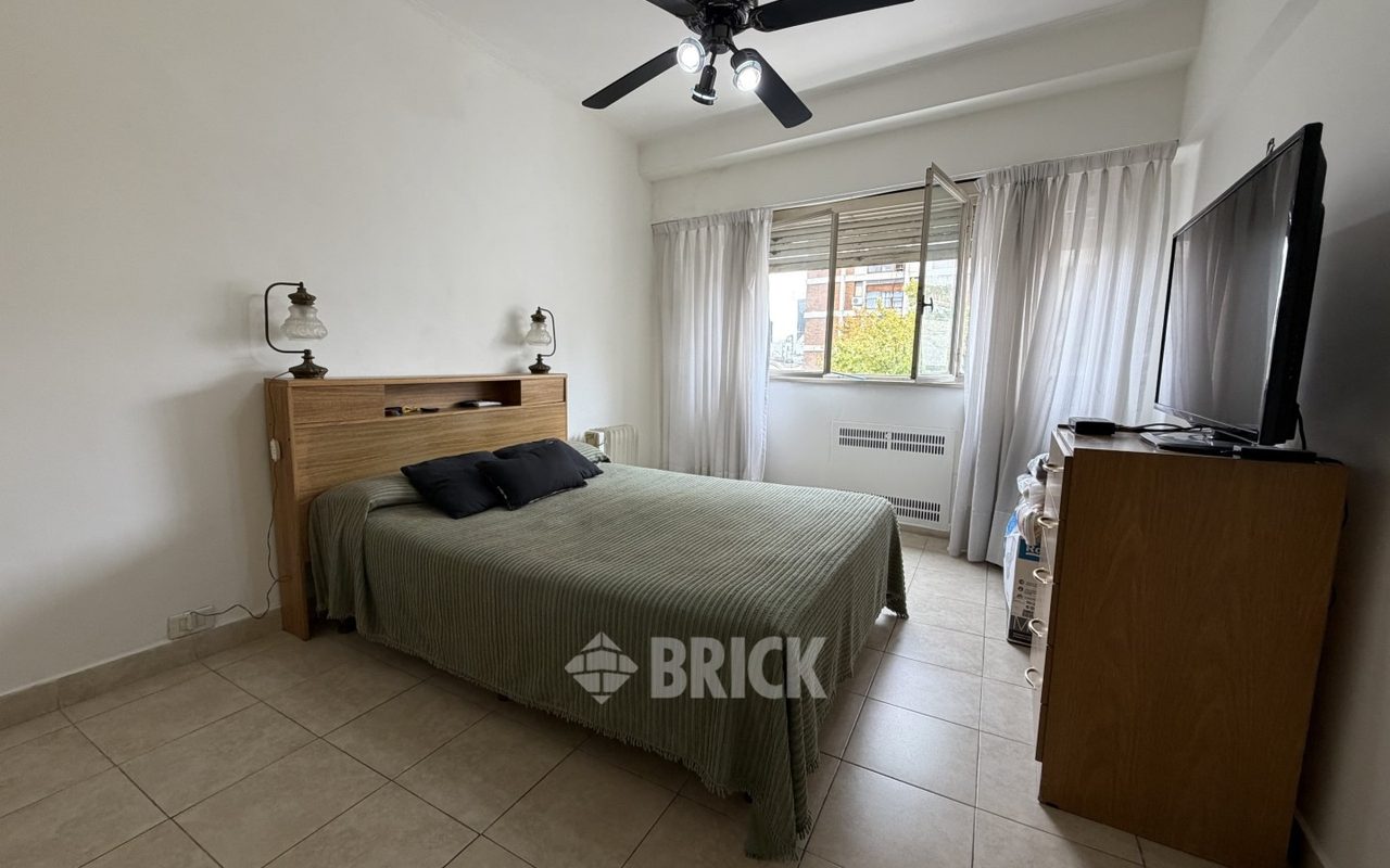 MAIPU al 700 Piso 8 12