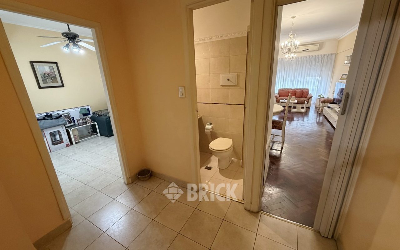 MAIPU al 700 Piso 8 19