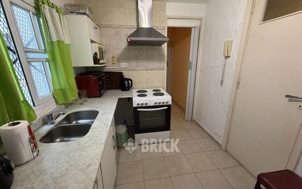 MAIPU al 700 Piso 8 23