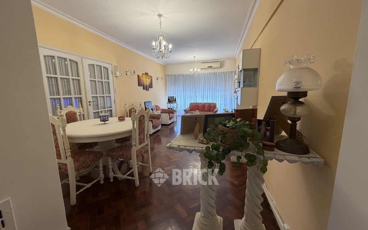 MAIPU al 700 Piso 8 26