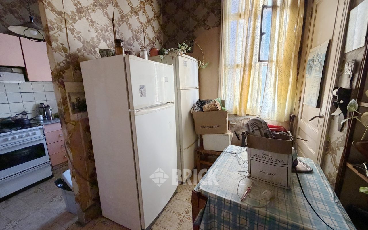 PARAGUAY al 2000 Piso 6 18