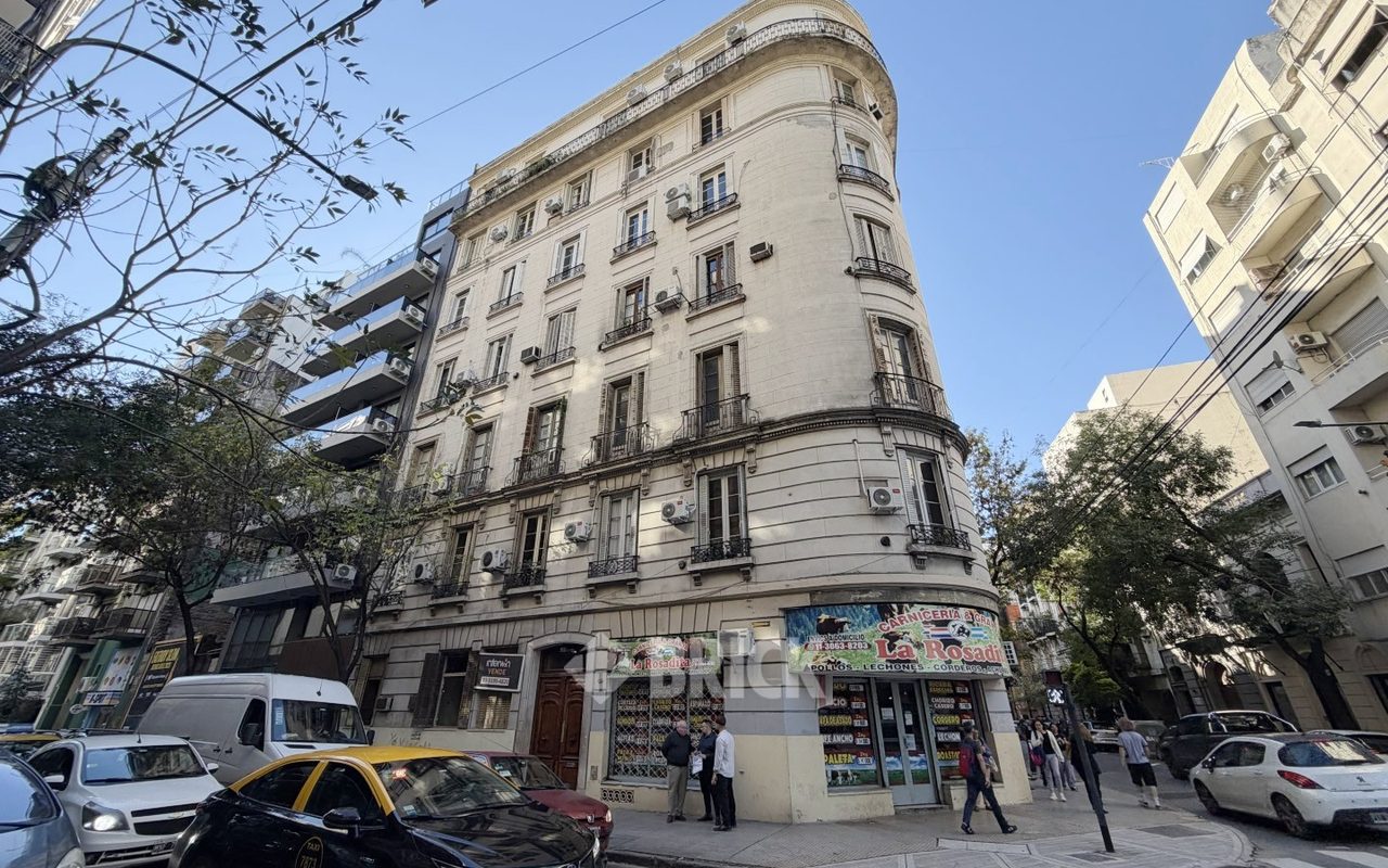 PARAGUAY al 2000 Piso 6 29