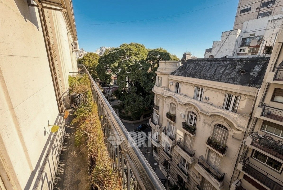 PARAGUAY al 2000 Piso 6 6