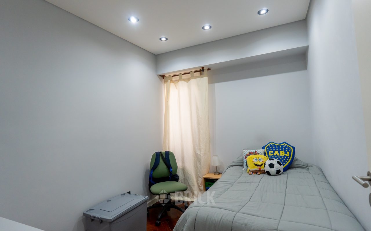 GRANADEROS al 300 Piso 1 7