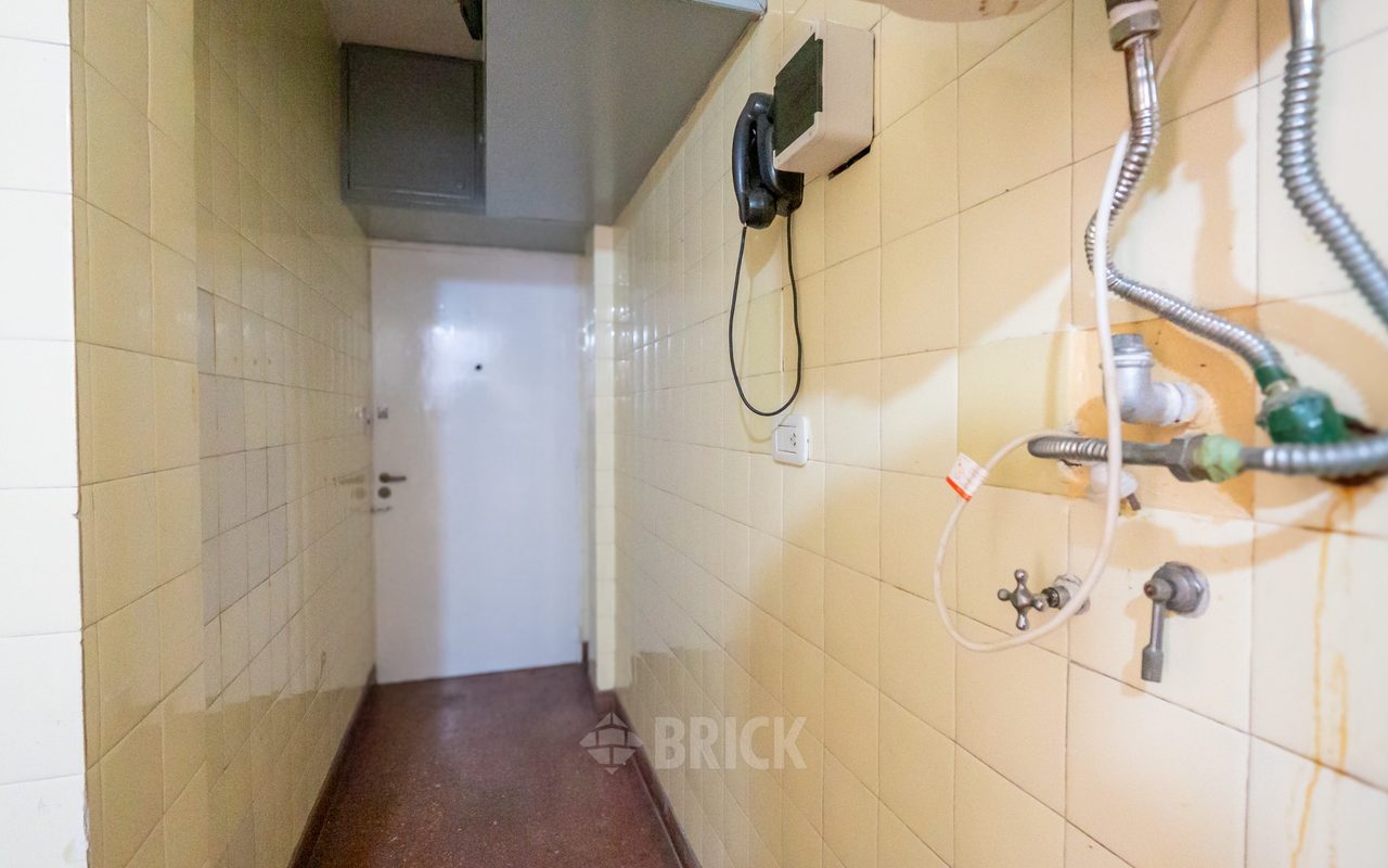 GUEMES al 4800 Piso 5 14