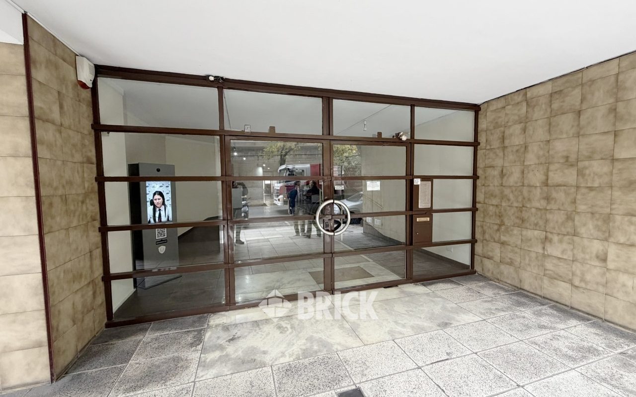 AZCUENAGA al 1900 Piso 6 20