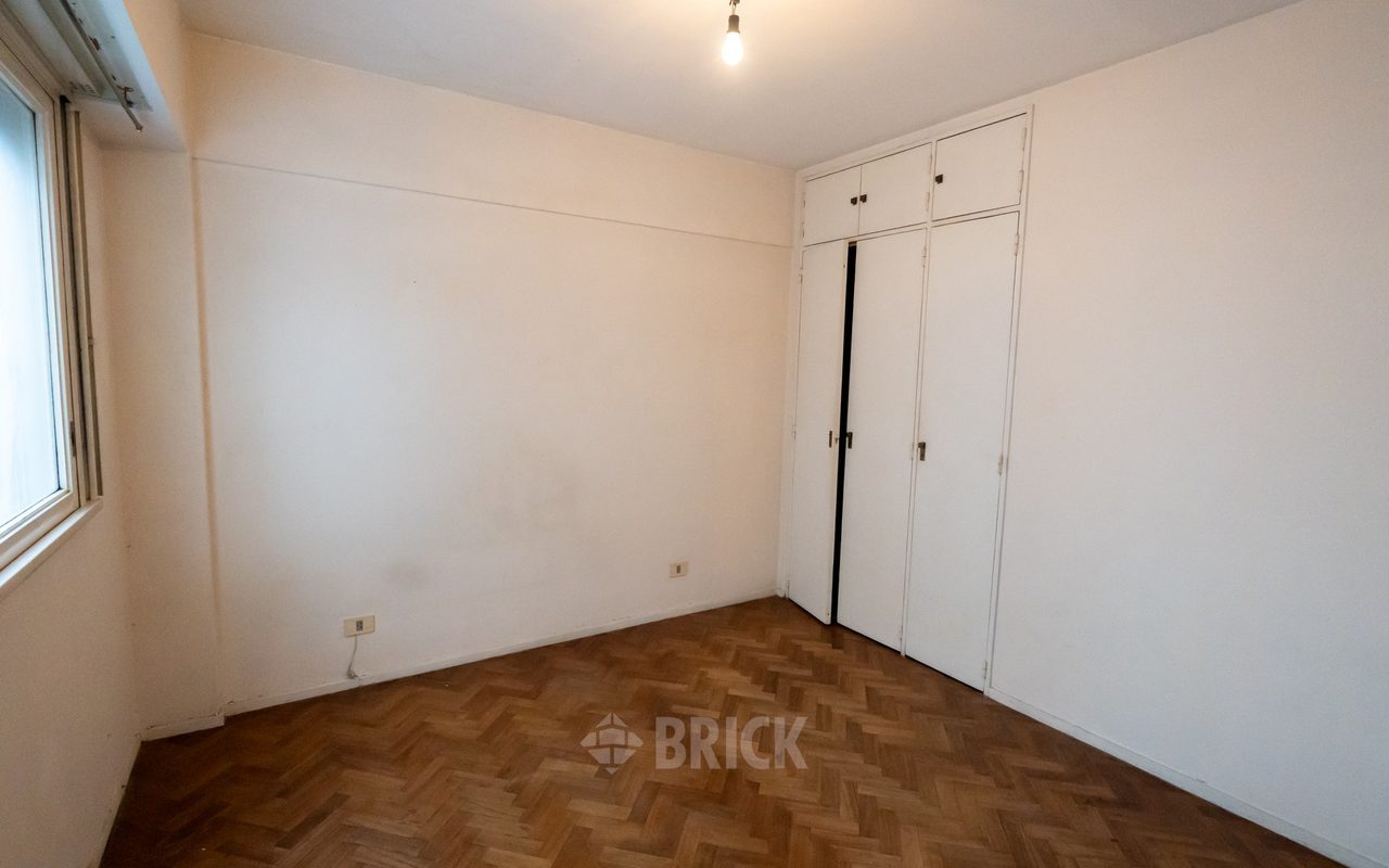 ALBERDI, JUAN B., AV. al 500 Piso 2 5