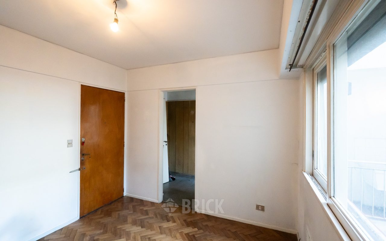 ALBERDI, JUAN B., AV. al 500 Piso 2 7