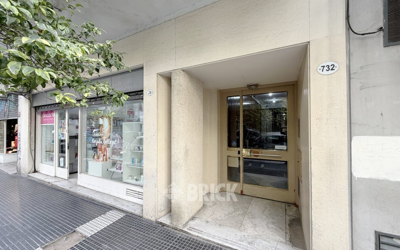 PASTEUR al 700 Piso 2 30