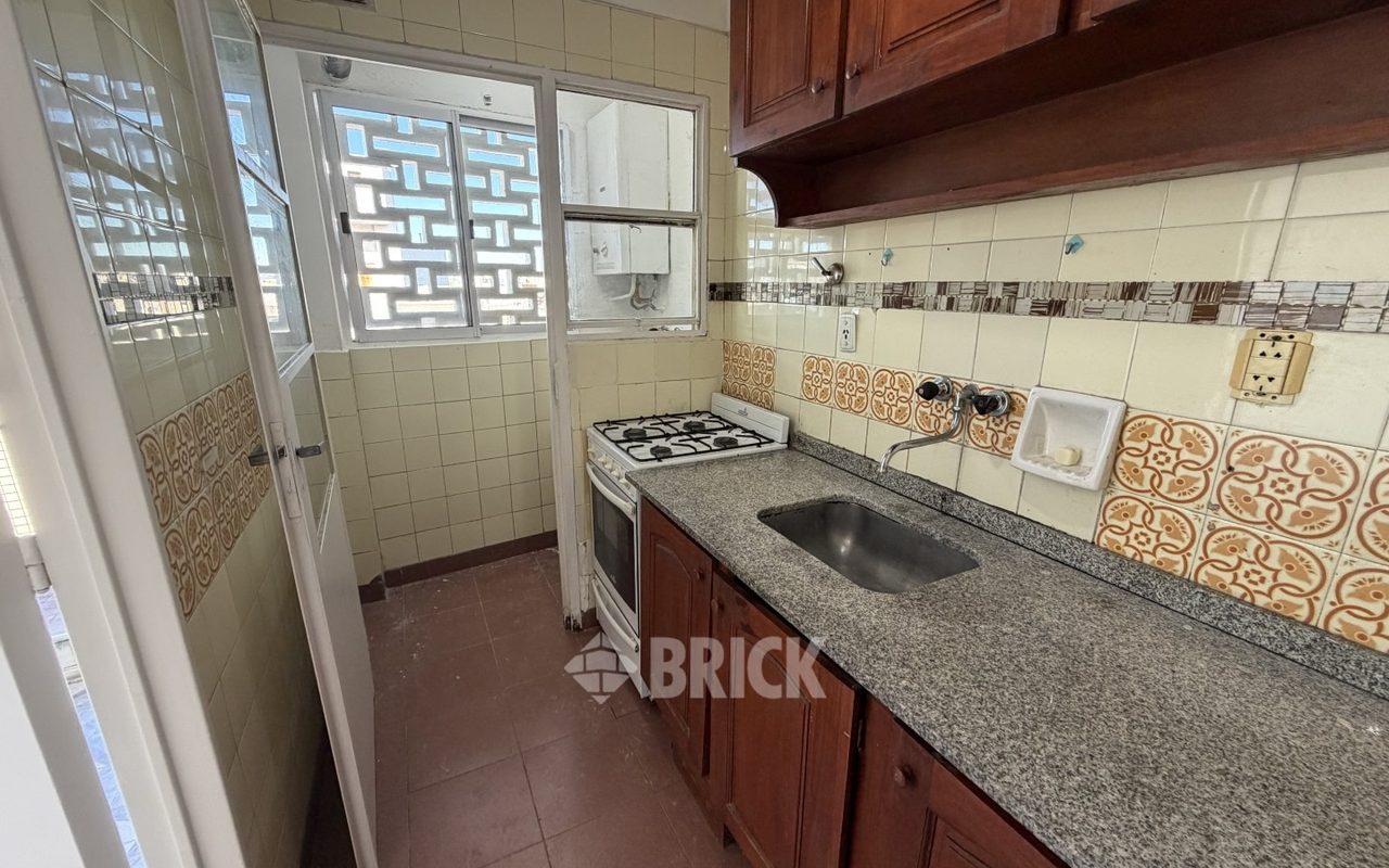 INDEPENDENCIA, AV. al 1800 Piso 12 17