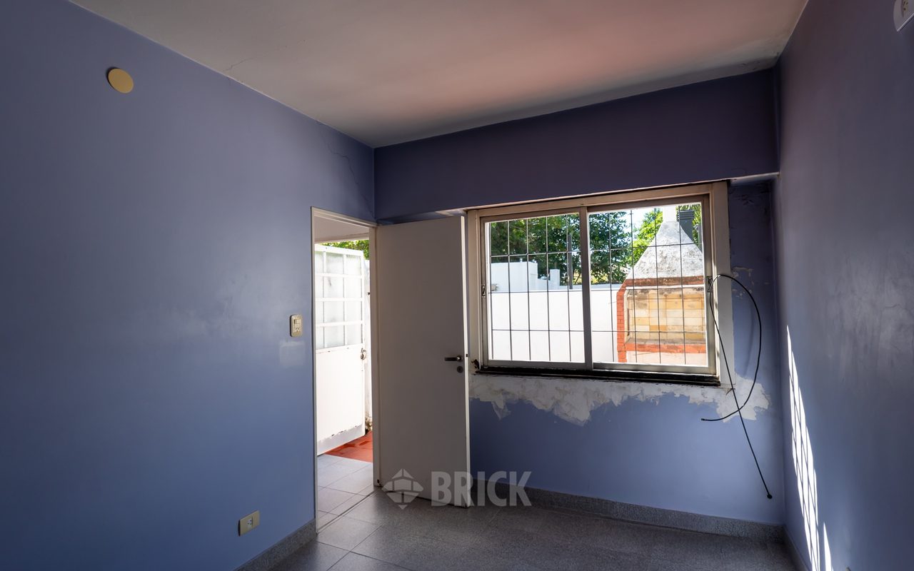 TERRERO al 700 Piso PB 26