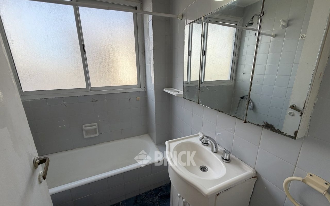 ALVEAR, MARCELO T. DE al 1900 Piso 11 15