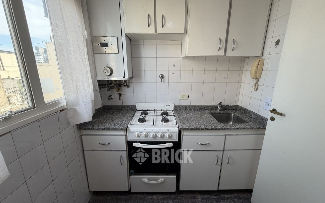 ALVEAR, MARCELO T. DE al 1900 Piso 11 20