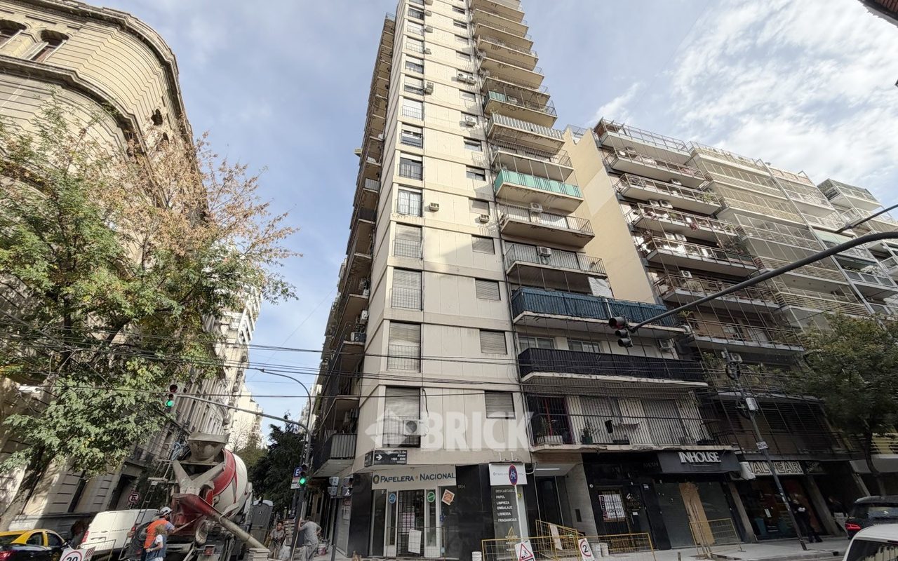 ALVEAR, MARCELO T. DE al 1900 Piso 11 25