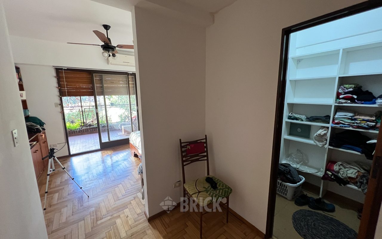 REPETTO, NICOLAS al 400 Piso 1° Y 2° 17