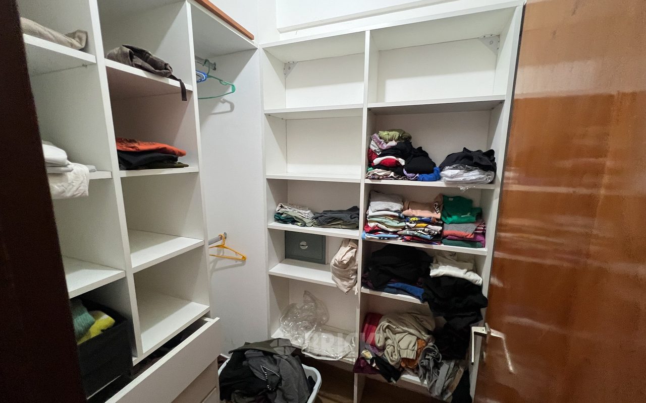 REPETTO, NICOLAS al 400 Piso 1° Y 2° 20