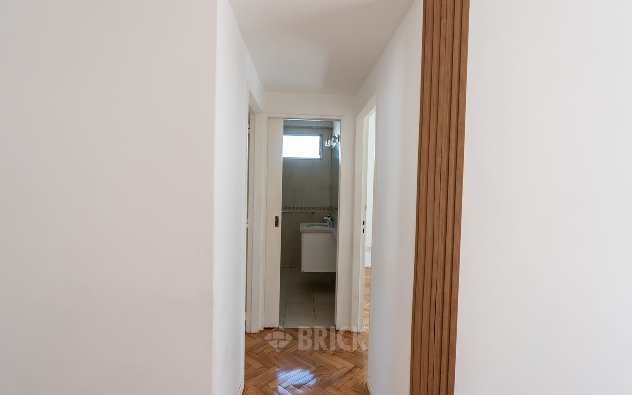 DARREGUEYRA al 2300 Piso 5 10