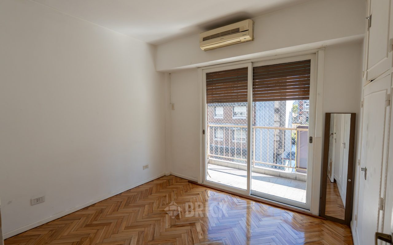 DARREGUEYRA al 2300 Piso 5 11