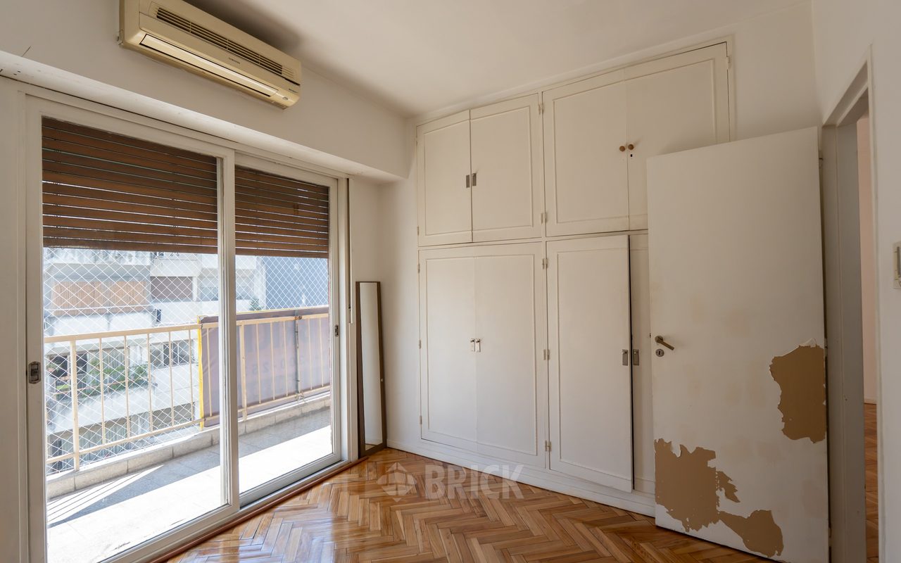 DARREGUEYRA al 2300 Piso 5 12