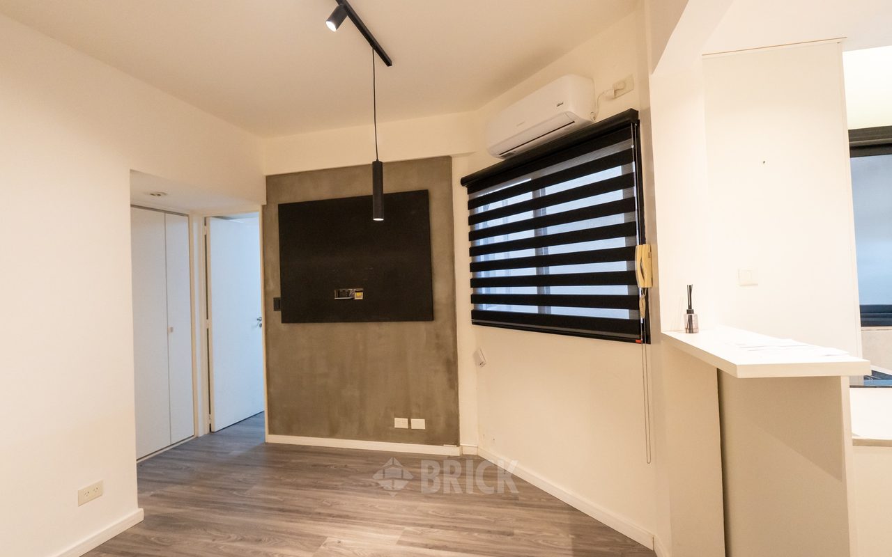 ALVEAR, MARCELO T. DE al 2100 Piso 8 4