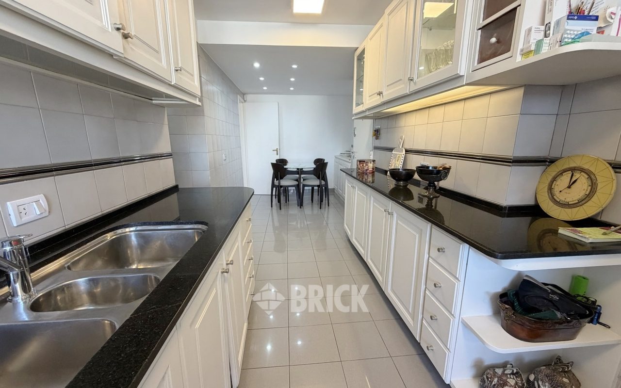 ECHEVERRIA al 2200 Piso 13 43