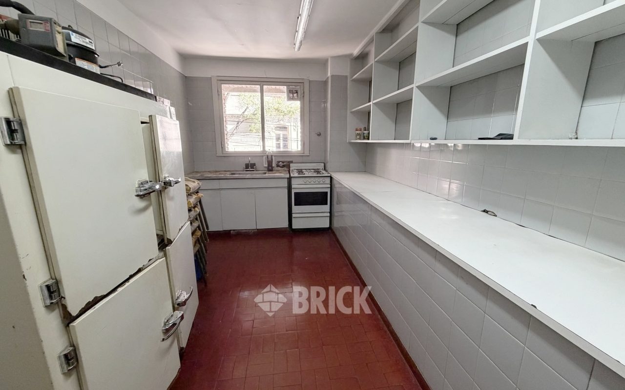 ECHEVERRIA al 2200 Piso 13 53