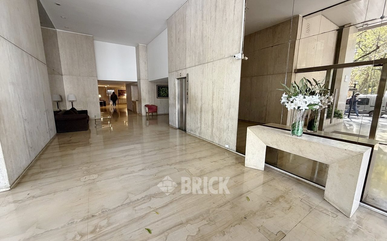 ECHEVERRIA al 2200 Piso 13 60