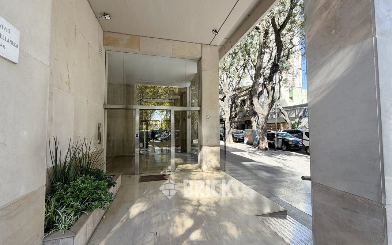 ECHEVERRIA al 2200 Piso 13 60